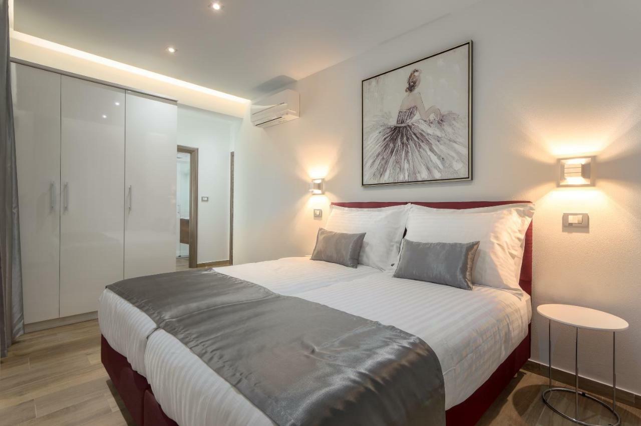 Viras Luxury Holiday Pula Exterior photo