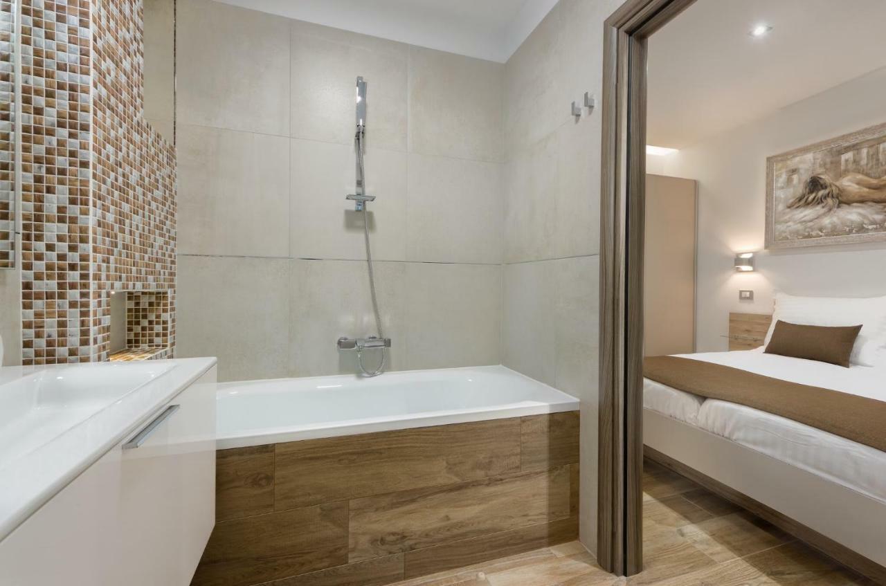 Viras Luxury Holiday Pula Exterior photo